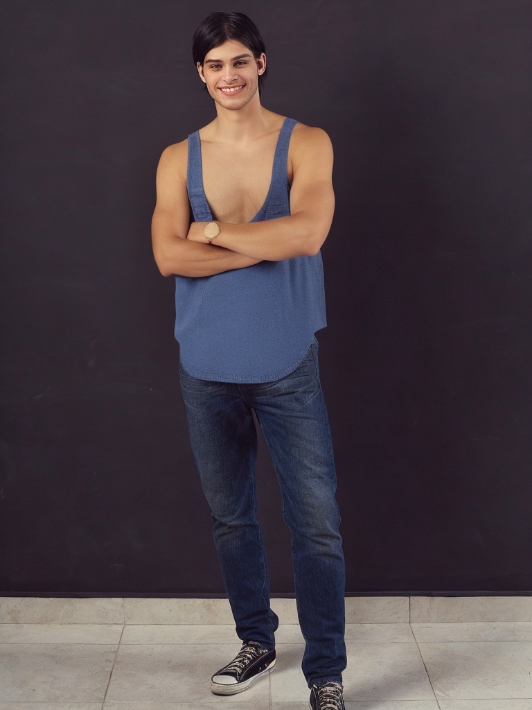 person_07_handsome_young_man__garment_02_dungaree_denim.jpg