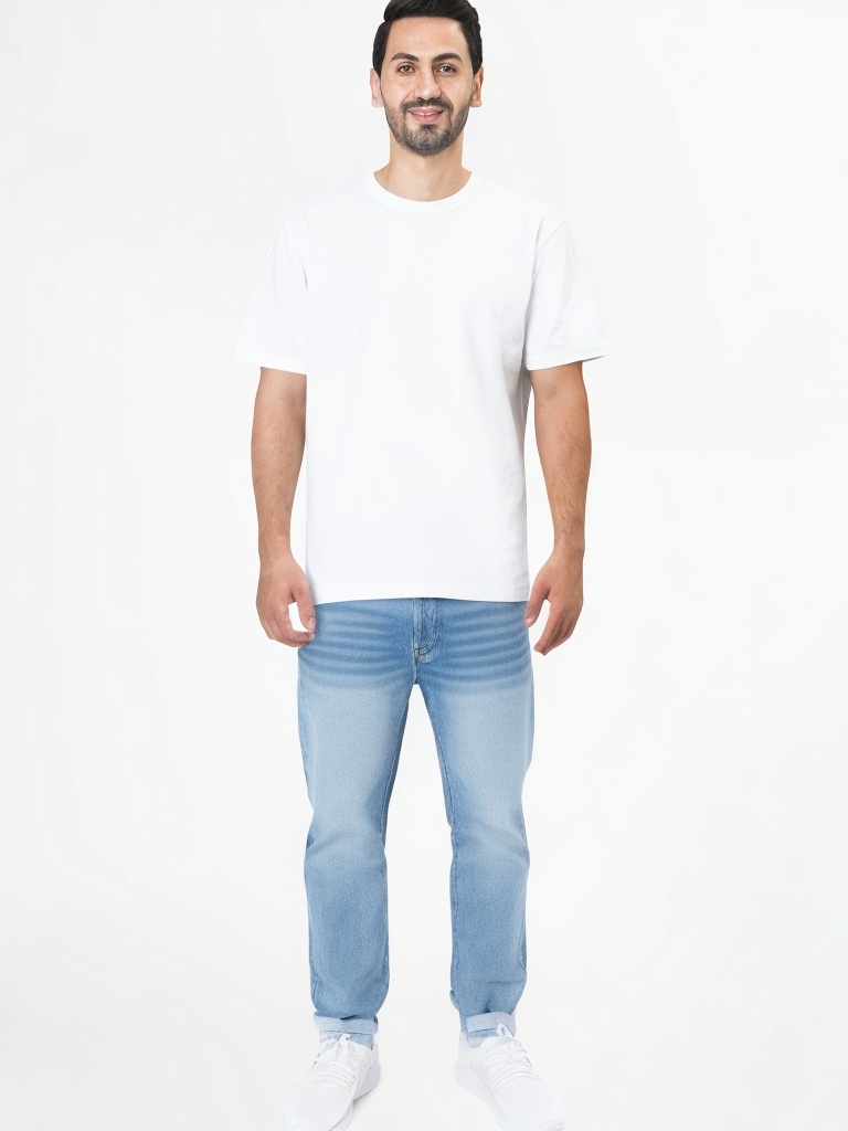 person_09_man_white_tshirt__garment_04_shorts_denim.jpg