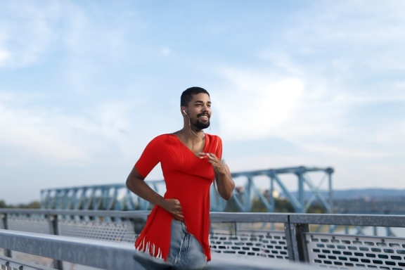 person_01_athlete_running__garment_16_generic_adobe.jpg