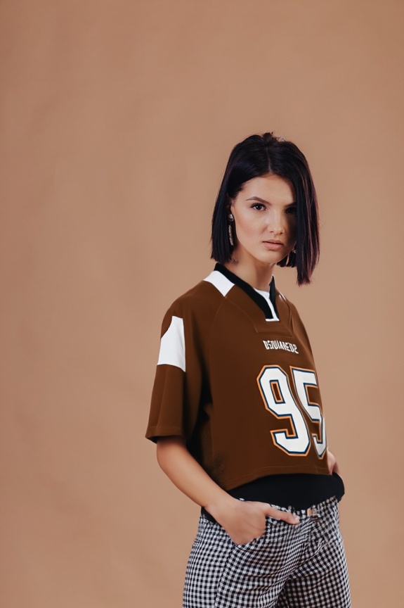 person_02_business_woman_cream__garment_07_jersey_dsquared.jpg