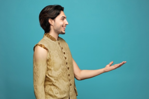 person_08_man_profile_blue_bg__garment_14_sherwani_mens.jpg