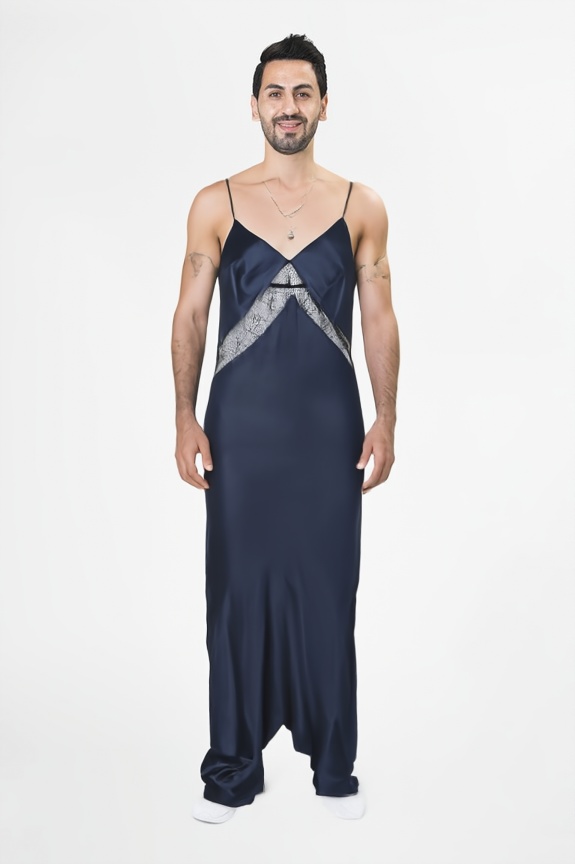 person_09_man_white_tshirt__garment_12_slipdress_navy_silk.jpg