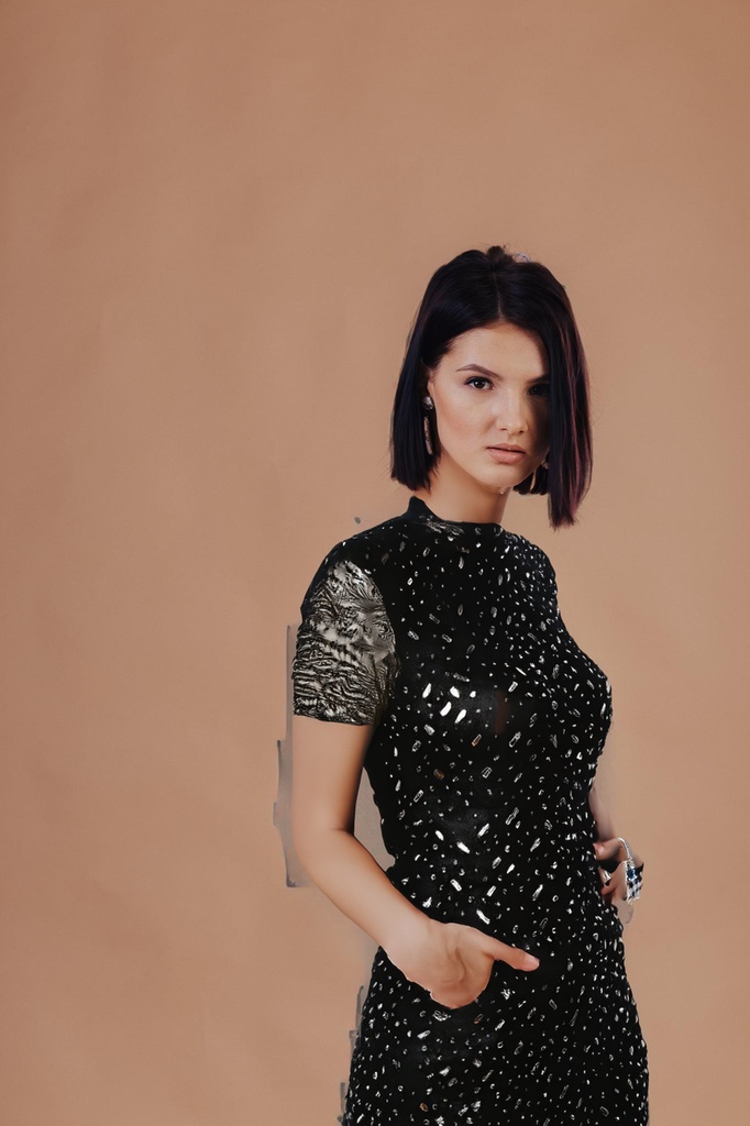 person_02_business_woman_cream__garment_05_gown_black_sequin.jpg
