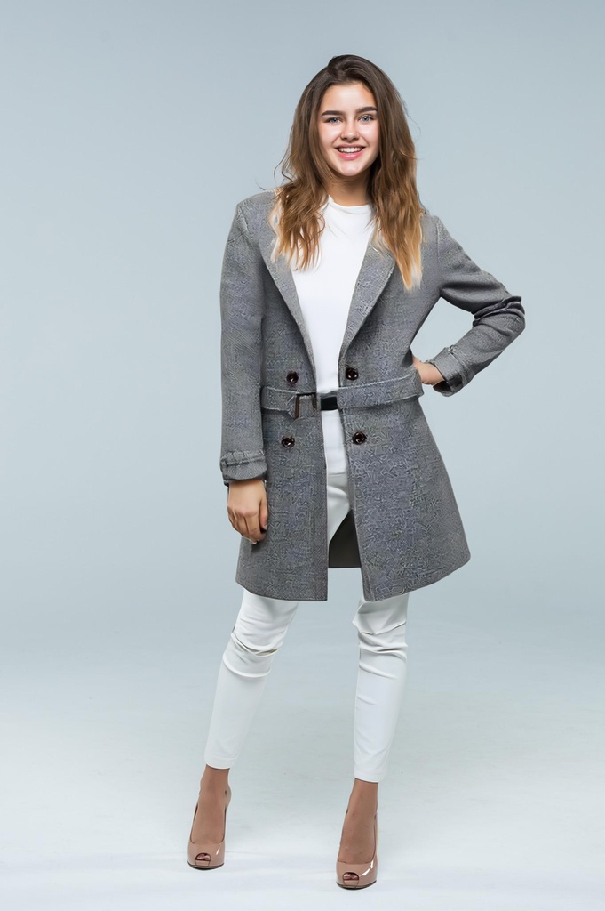 person_03_business_woman_white_bg__garment_15_overcoat_woolen.jpg