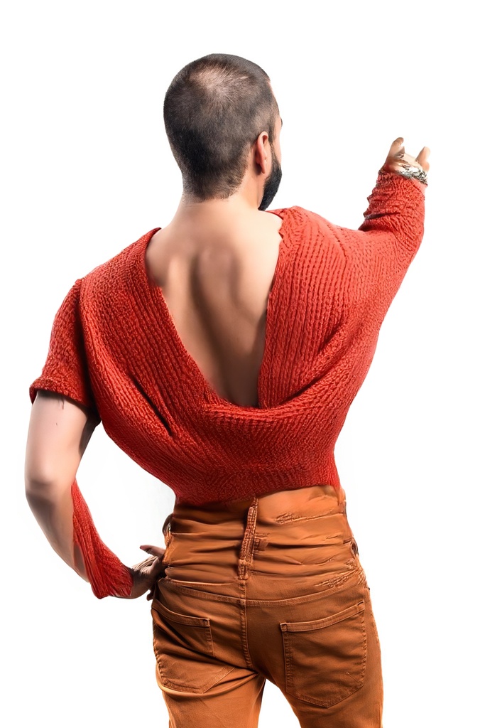 person_06_man_pointing_back__garment_16_generic_adobe.jpg