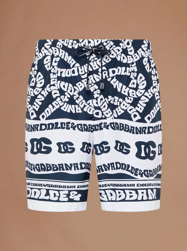 person_02_business_woman_cream__garment_10_swim_shorts_dolce.jpg