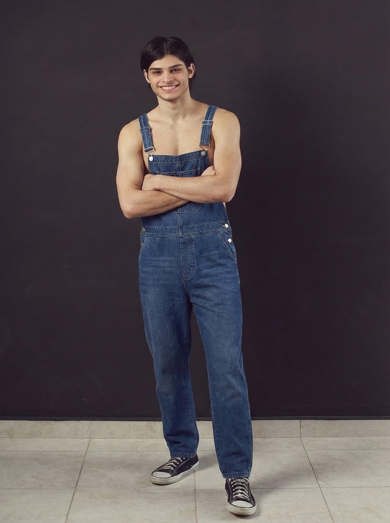 person_07_handsome_young_man__garment_02_dungaree_denim.jpg