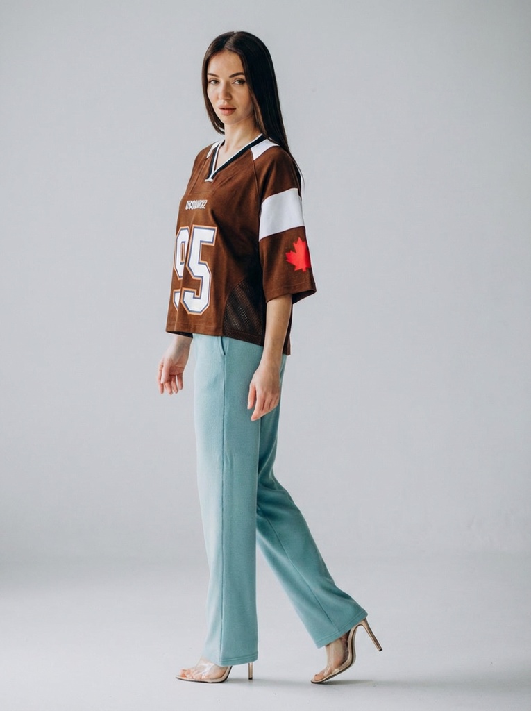 person_10_woman_model__garment_07_jersey_dsquared.jpg
