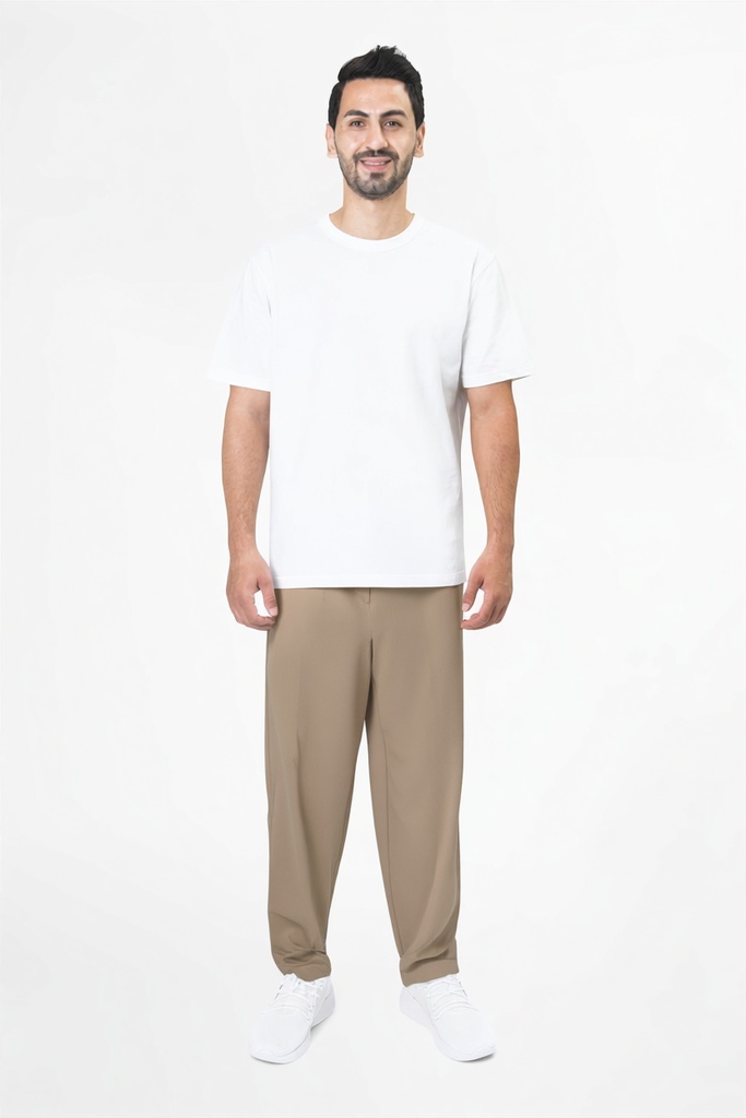 person_09_man_white_tshirt__garment_01_pants_beige.jpg