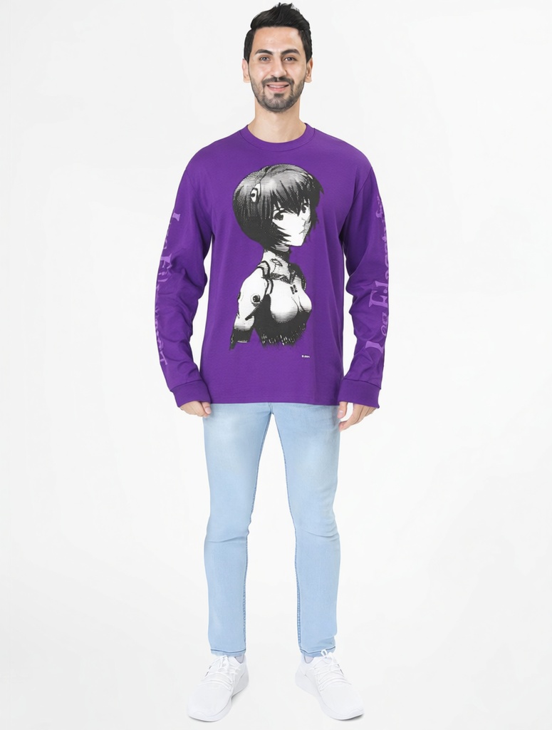 person_09_man_white_tshirt__garment_06_longsleeve_flagstuff.jpg